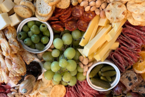 charcuterie board for thanksgiving